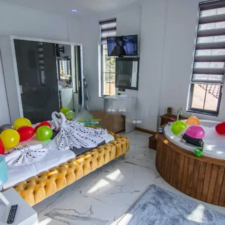 Islamlar Village 2 Bedroom 2111 * カルカン